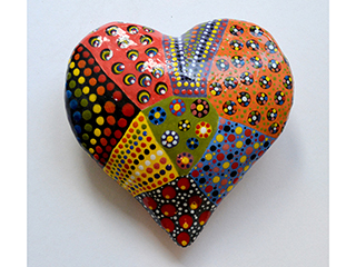 Small Dotted Heart by , Minette