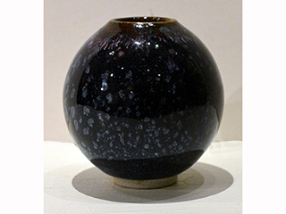 Purple Vase by Ed Higa